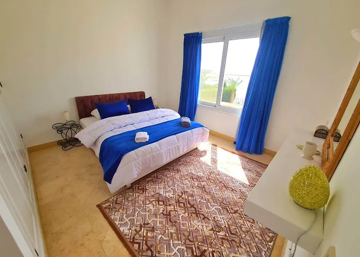 Villa White