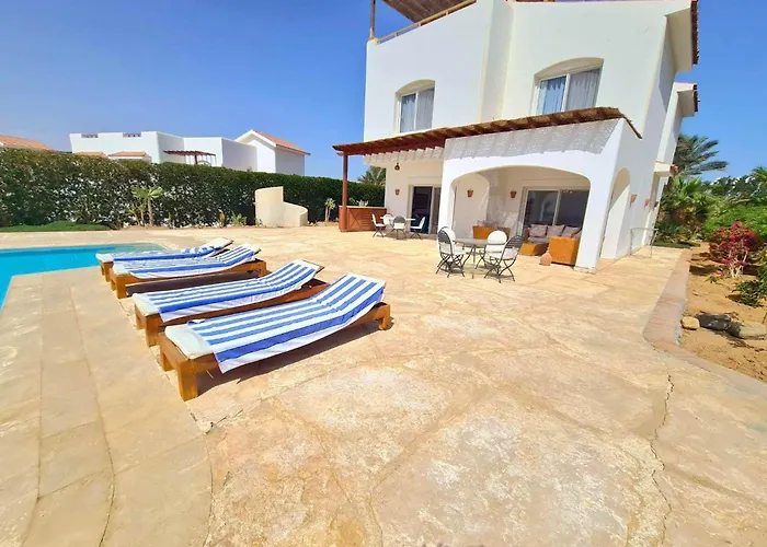 Villa White