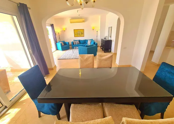 Villa White *