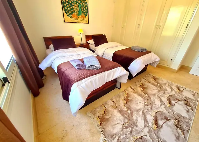 Villa White *